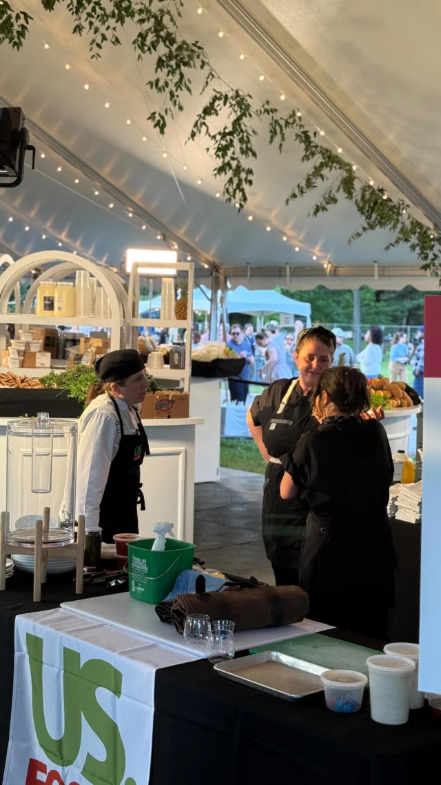 MCFW @musiccityfoodandwine recap! Our Chefs and Culinary students had the opportunity to volunteer this weekend to represent Nōssi College, a partner of the Music City Food & Wine Festival in Centennial Park with @nashvillescene @us_foods
The Grand Tasting on Saturday where our students got to prepare, plate, and serve a dish to patrons. Additionally, students were able to assist the four incredible local Chefs who were competing in the 16th annual Iron Fork.
Thank you to @musiccityfoodandwine & your partners for having us.
Special thank you to Chef Chris Crary of @1hotel.nashville @1kitchennashville Chef Giovanna Orsino of @tuttidagio Chef Edgar Victoria of @alebrijenash and Chef Jess Lambert of @etchrestaurant for allowing our students to be a part of your team for the evening.
Finally, Congratulations to Chef Jess and @etchrestaurant for the 2025 win!! 🏆
#musiccityusa #mcfw #ironfork