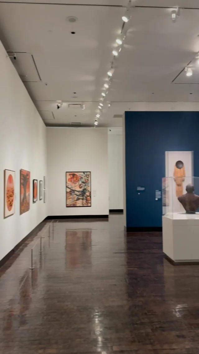 ART WE 🫶: ‘Kindred Spirits: Intergenerational Forms of Expression, 1966 - 1999’ on view at @fristartmuseum til 6.1 in partnership with @fiskuniversity @fiskuniversitygalleries 

“1966 represented a moment of transition after the retirement of Aaron Douglas, founder and chair of Fisk’s Art Department and a leading figure of the Harlem Renaissance. The appointment of David C. Driskell as Douglas’s successor ushered in a broadening view of the African diasporic arts through instructional innovation and the expansion of the university’s collections, artist residency programs, and exhibitions.

Kindred Spirits frames a critical timeline linking Driskell’s tenure (1966–76) with the tenure of one of his preeminent colleagues, professor Earl J. Hooks (1969–99). Co-organized by Fisk University Galleries and the Frist Art Museum, this exhibition features more than 50 objects, including archival images and interview documentation, and acts as a companion exhibition to David C. Driskell and Friends: Creativity, Collaboration, and Friendship.” ©️ @fristartmuseum 

❗️ VISIT: M, F, S @ 10a-5:30p / TH @ 10a-8p (college students w/ id free 5-8p) / SU @ 1-5:30p